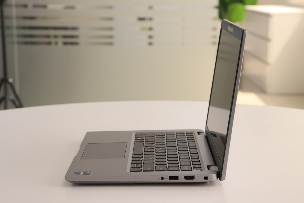 Dell Latitude 5440 SN:41203 product photo 3