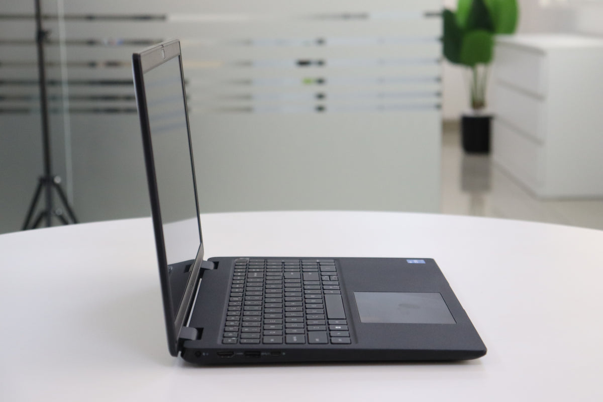 DELL LATITUDE 3530: 12th Gen i5, 8 GB RAM, 256 GB SSD, SN:53911 product photo 4