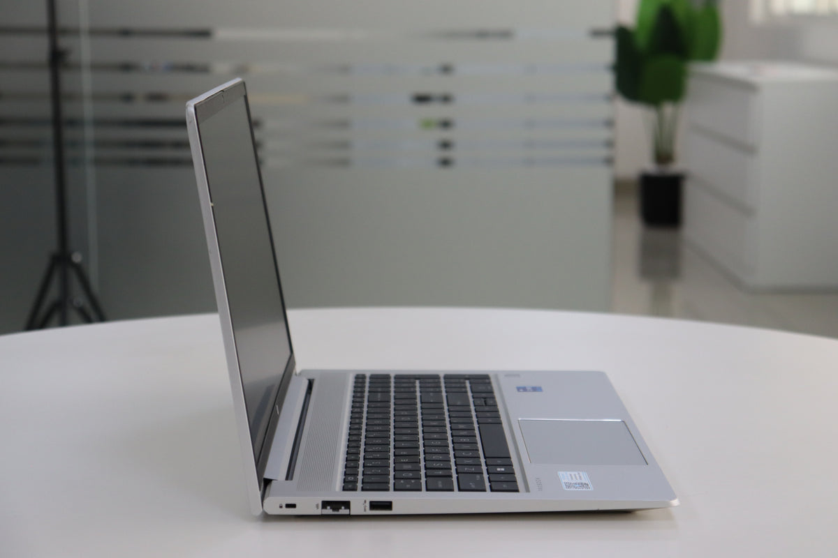 HP PROBOOK 450 G9: 12th Gen i7, 16 GB RAM, 256 GB SSD, SN:60853 product photo 4