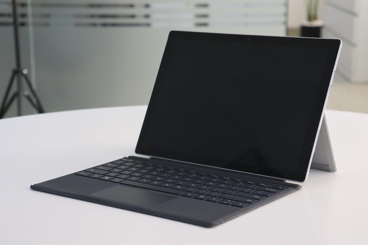 MICROSOFT SURFACE PRO 6 SN:69335 right front angle
