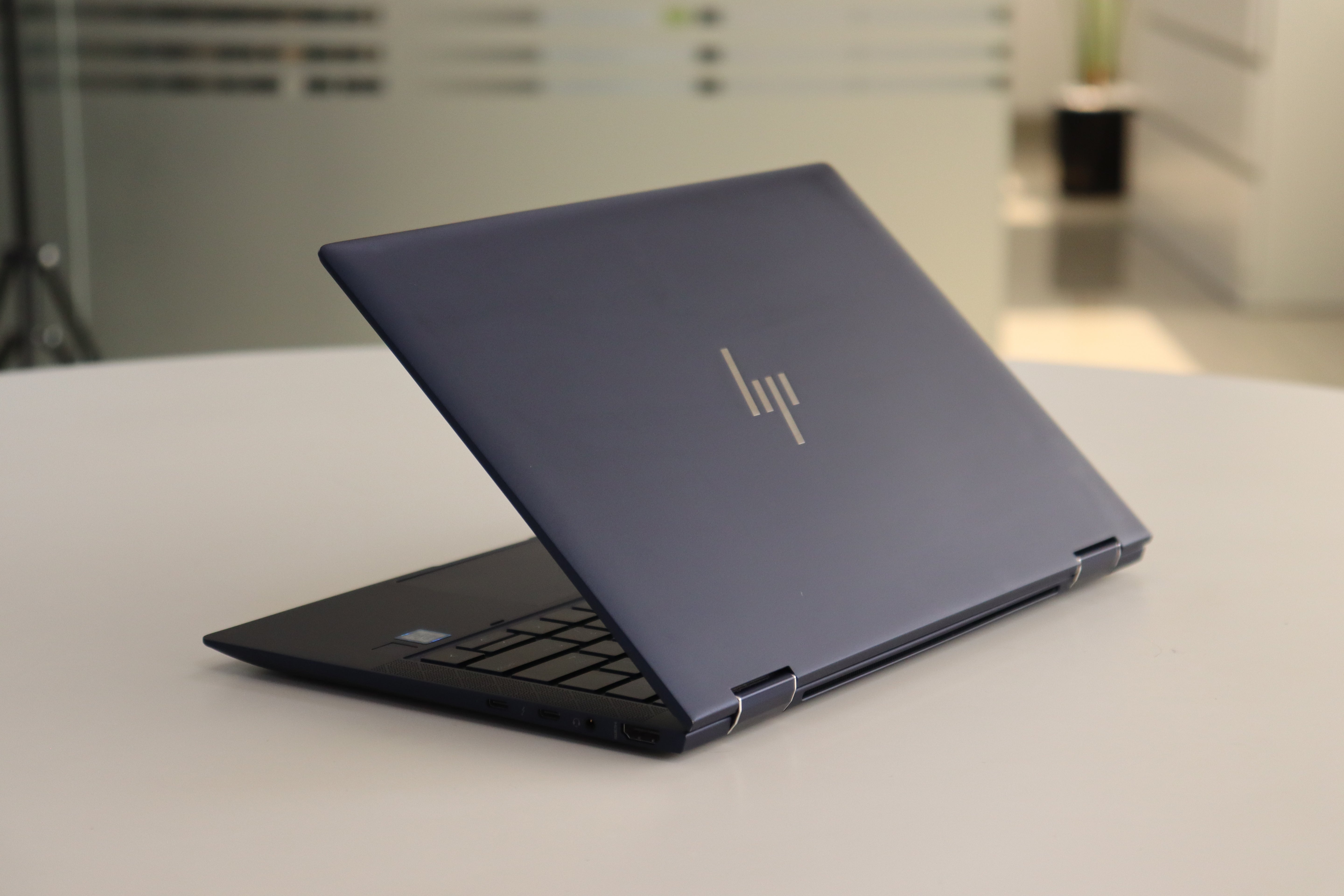 HP Elite Dragonfly SN:71979 product photo 6