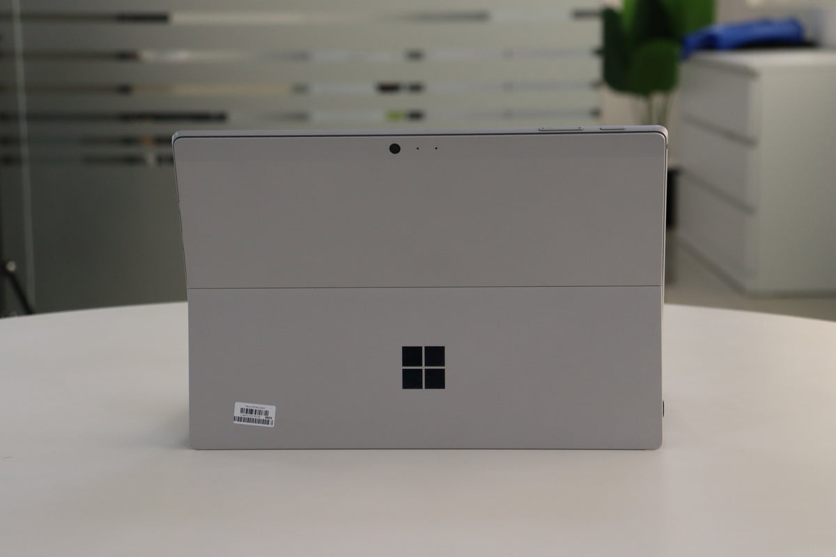 MICROSOFT SURFACE PRO 5 SN:69946 rear view