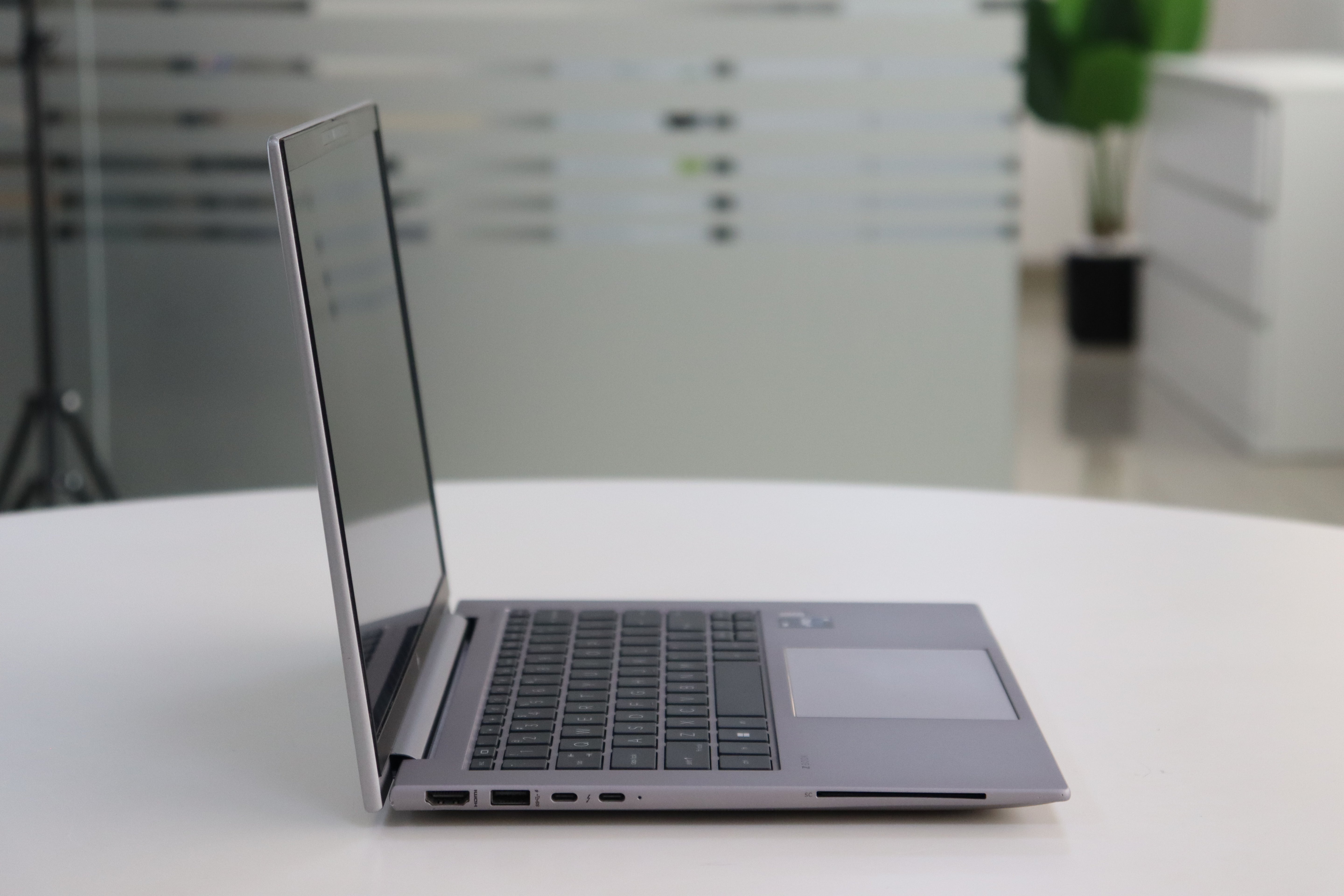 HP ZBook Firefly G10 SN:73522 product photo 4