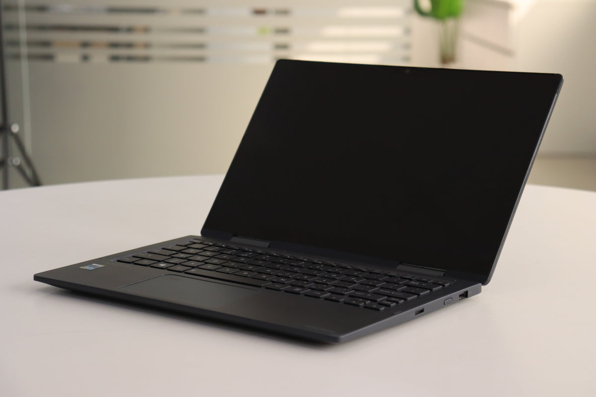 PORTEGE X30W-J 104507892318 image_2