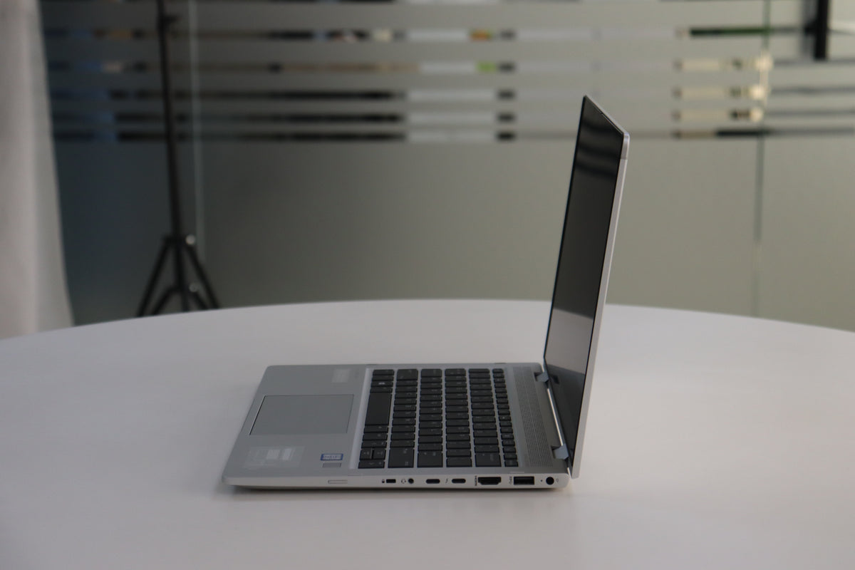 HP ELITEBOOK X360 830 G6 SN:95734 right side view