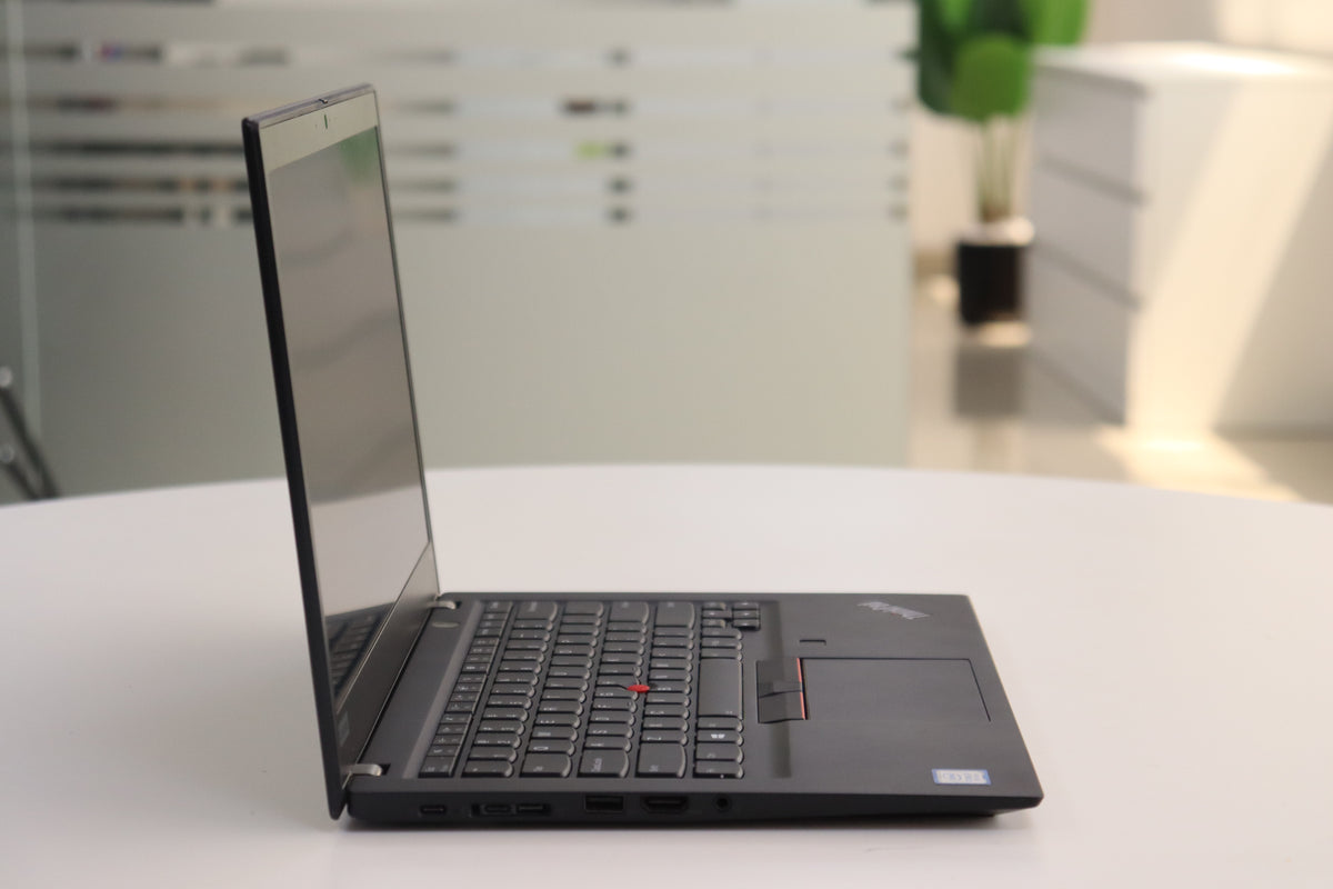 Lenovo ThinkPad T490s SN:15866 product photo 4