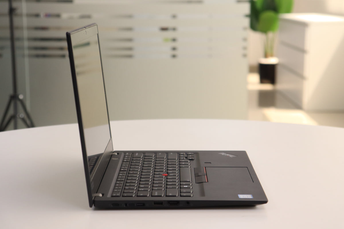 Lenovo ThinkPad T490s SN:16030 product photo 4