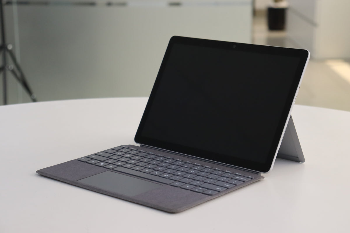 MICROSOFT SURFACE GO 3 SN:18615 right front angle