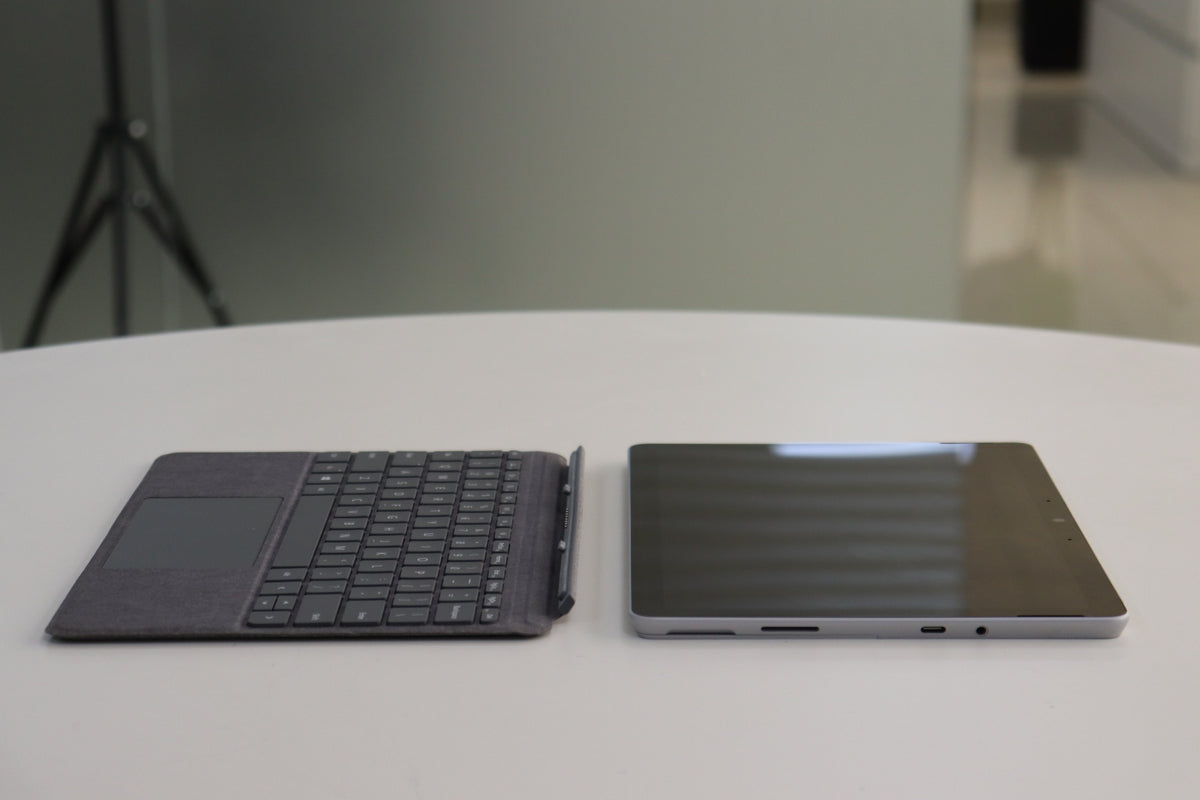 MICROSOFT SURFACE GO 3 SN:18621 detached keyboard view