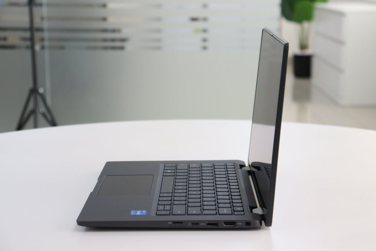 Dell Latitude 7420 SN:19439 product photo 3