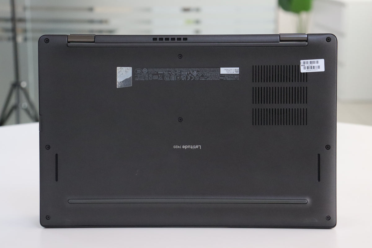 Dell Latitude 7420 SN:19439 product photo 7