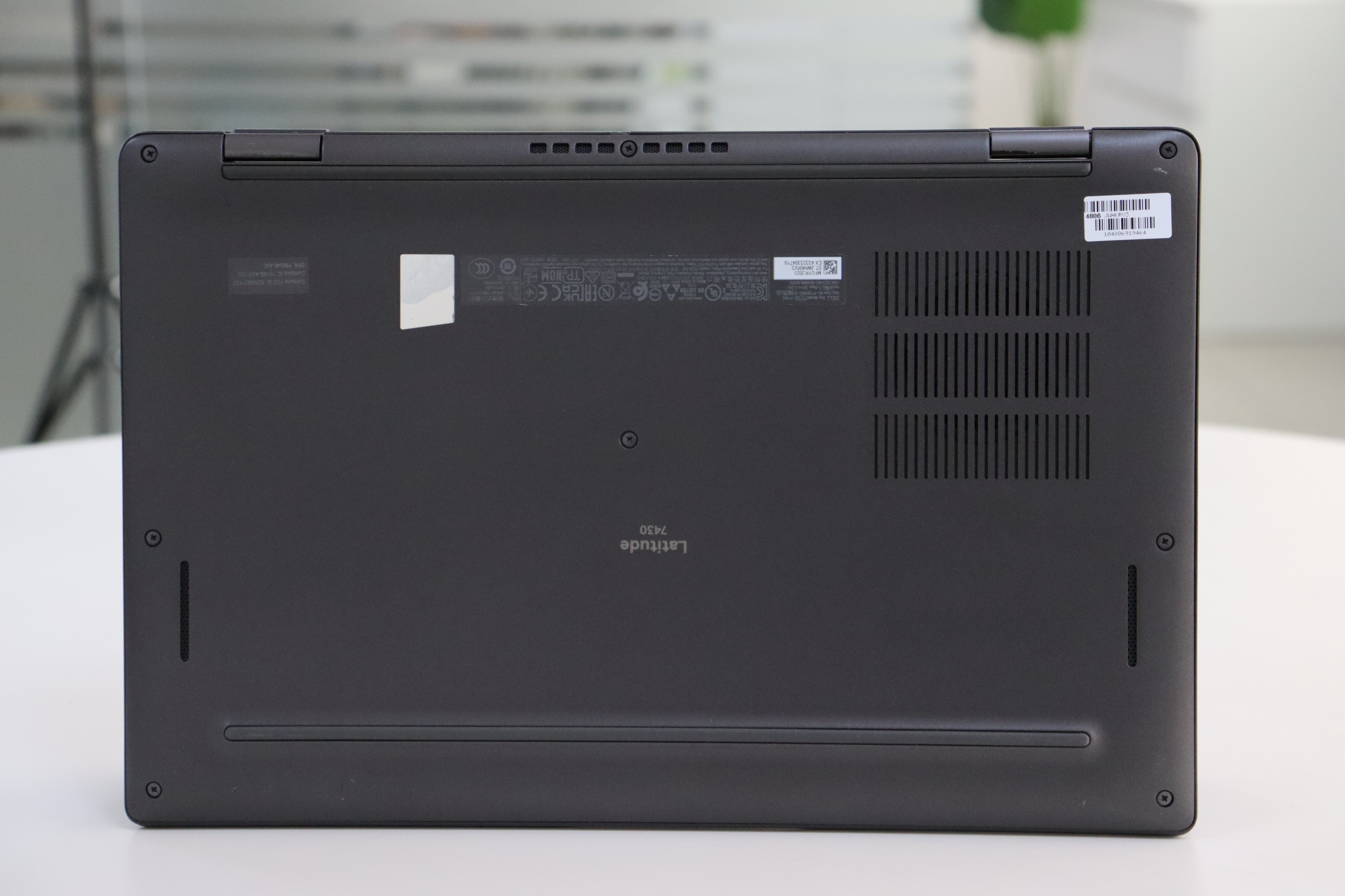 DELL LATITUDE 7430 SN:19464 product photo 7