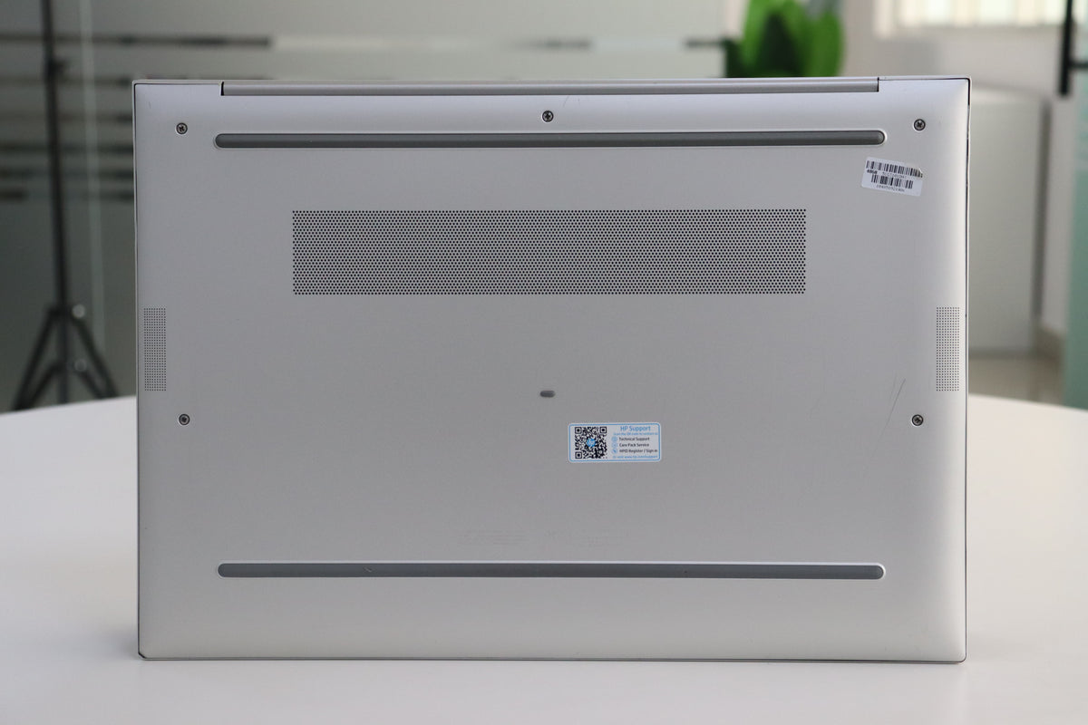 Hp Elitebook 865 G9 SN:21406 product photo 7