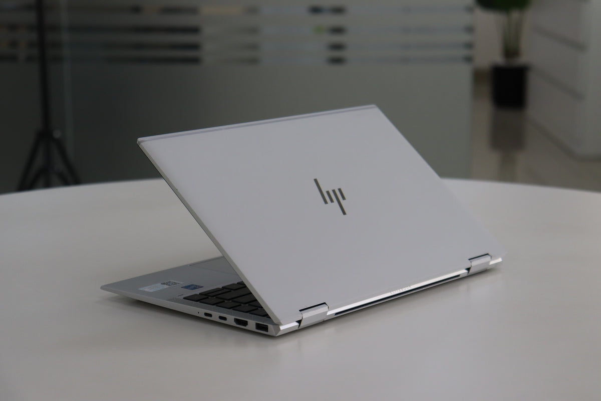 HP ELITEBOOK X360 1040 G8 SN:21445 rear right angle