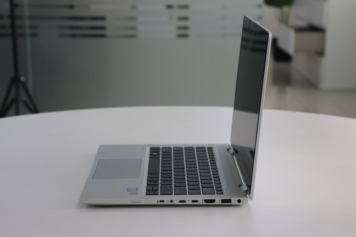 HP ELITEBOOK X360 830 G6 SN:21475 right side view
