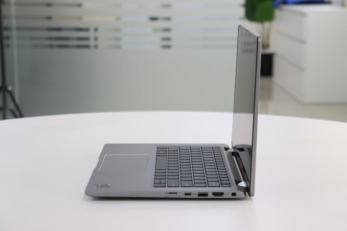 DELL LATITUDE 7420 SN:22748 right side view