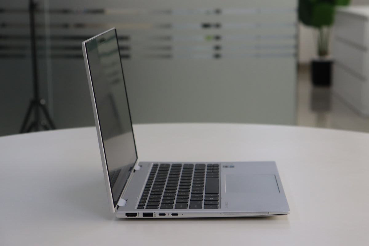HP Elite x360 830 G9 SN:23514 product photo 4