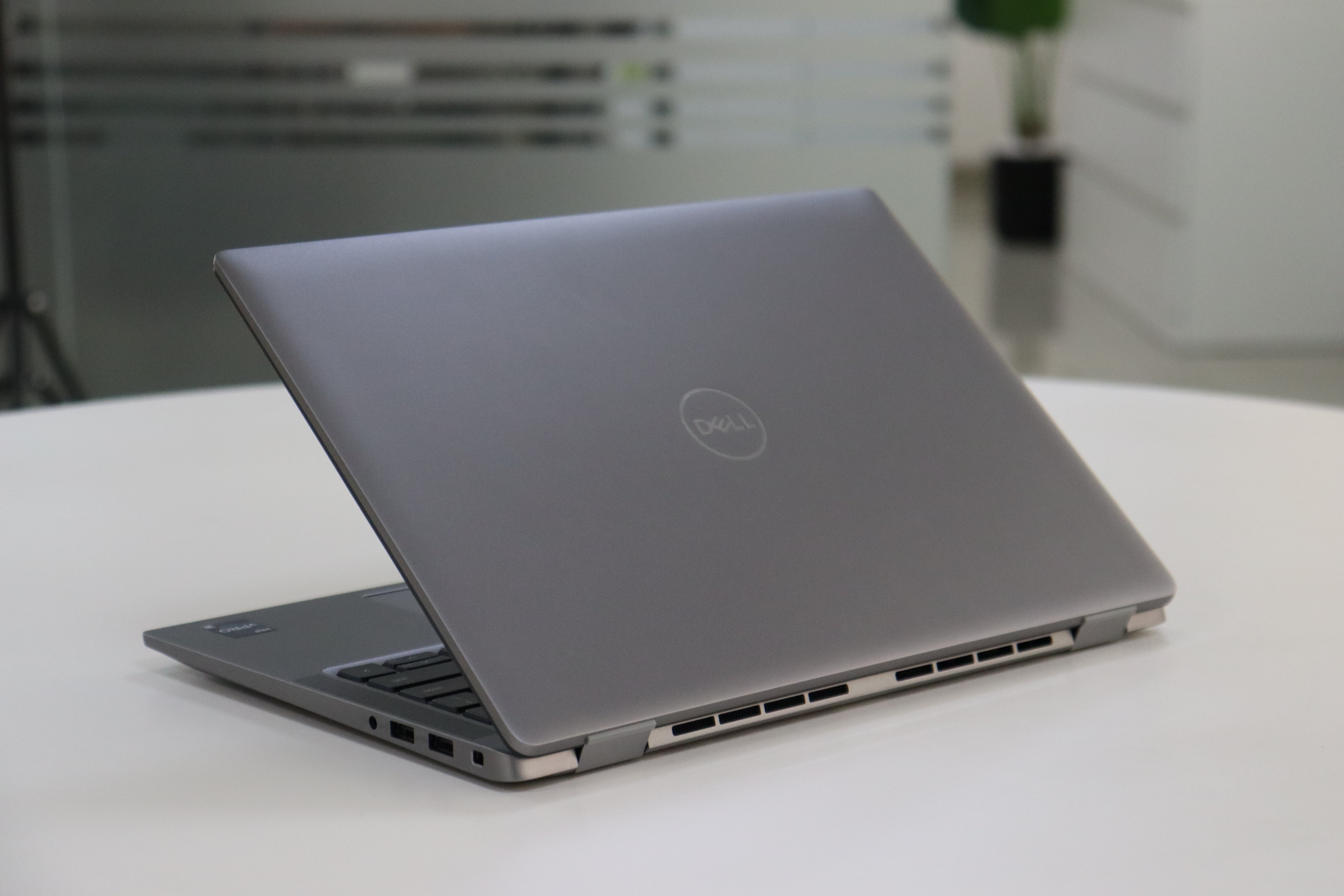 DELL LATITUDE 7440 SN:26650 product photo 6
