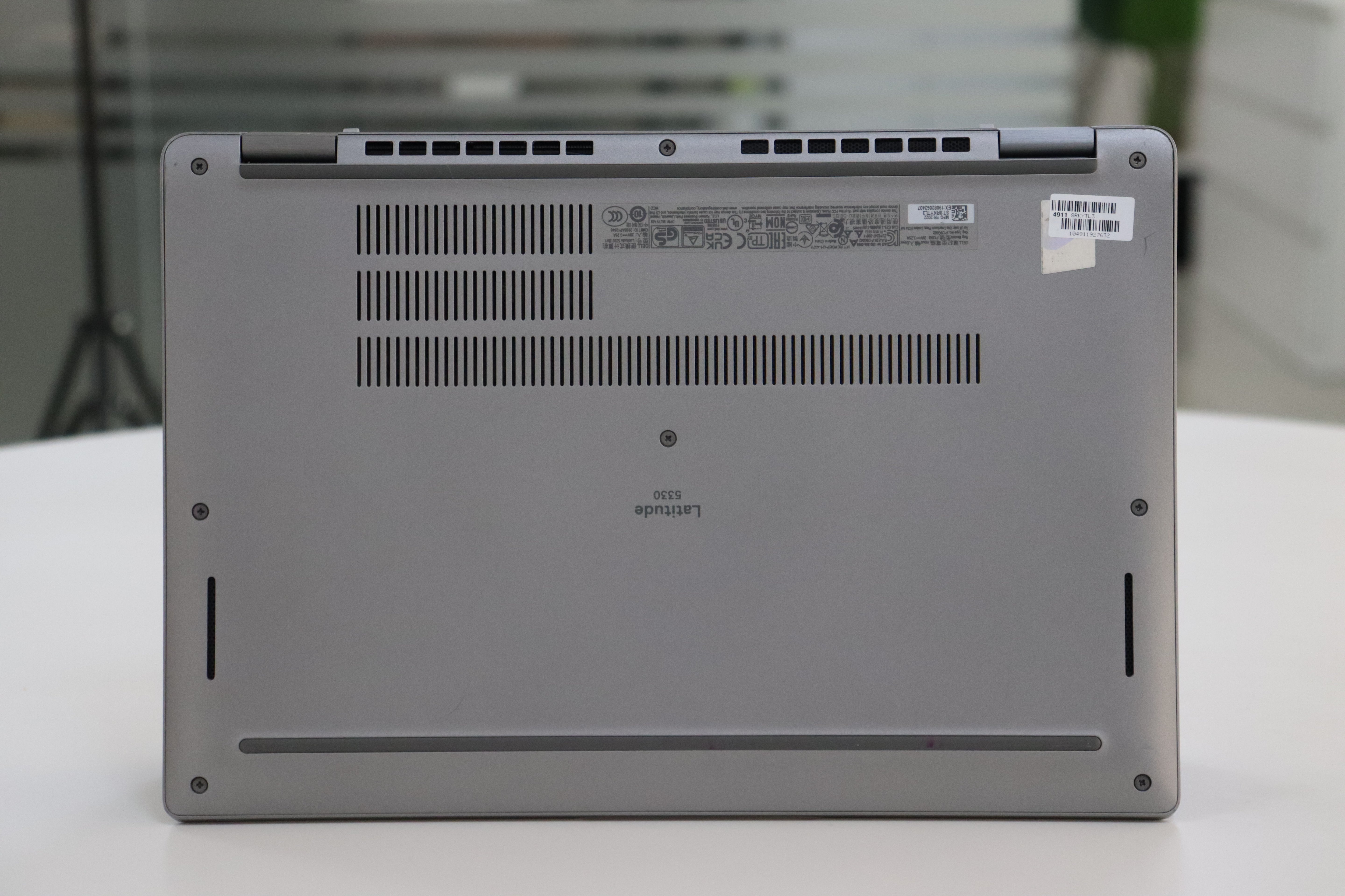 DELL LATITUDE 5330: 12th Gen i5, 16 GB RAM, 256 GB SSD, SN:27632 product photo 7