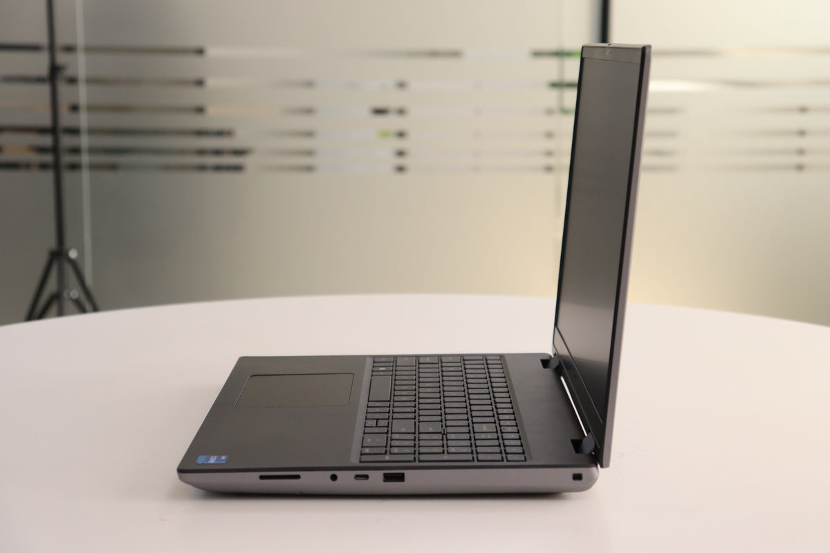 Dell Precision 7670 SN:27766 product photo 3