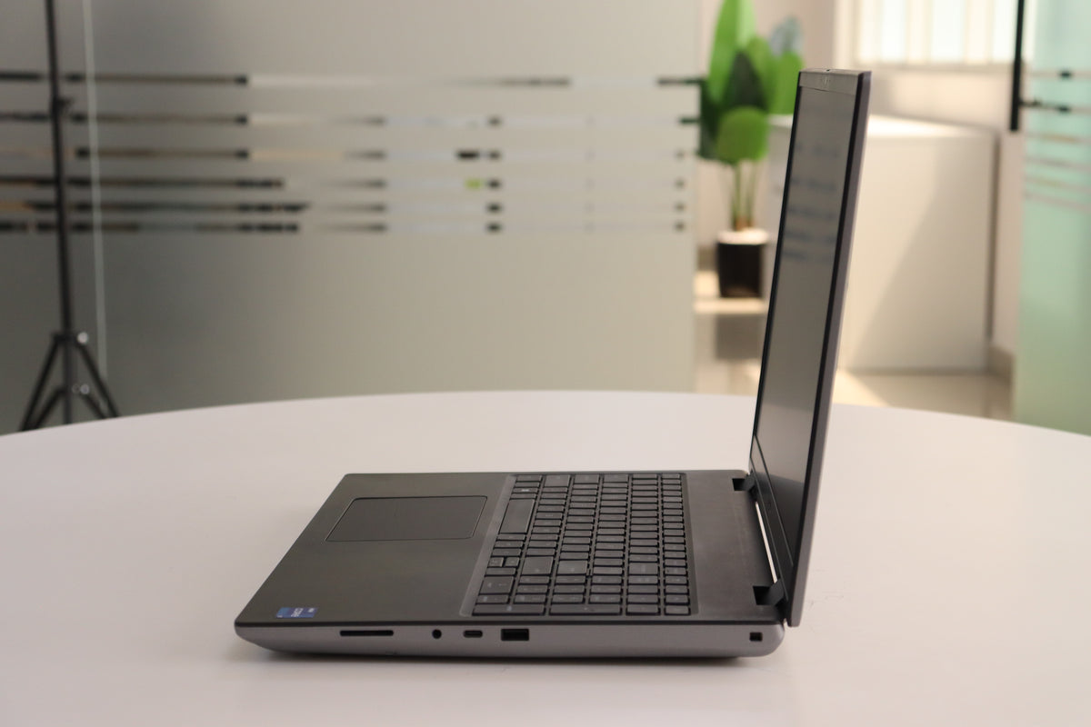 Dell Precision 7670 SN:27767 product photo 3