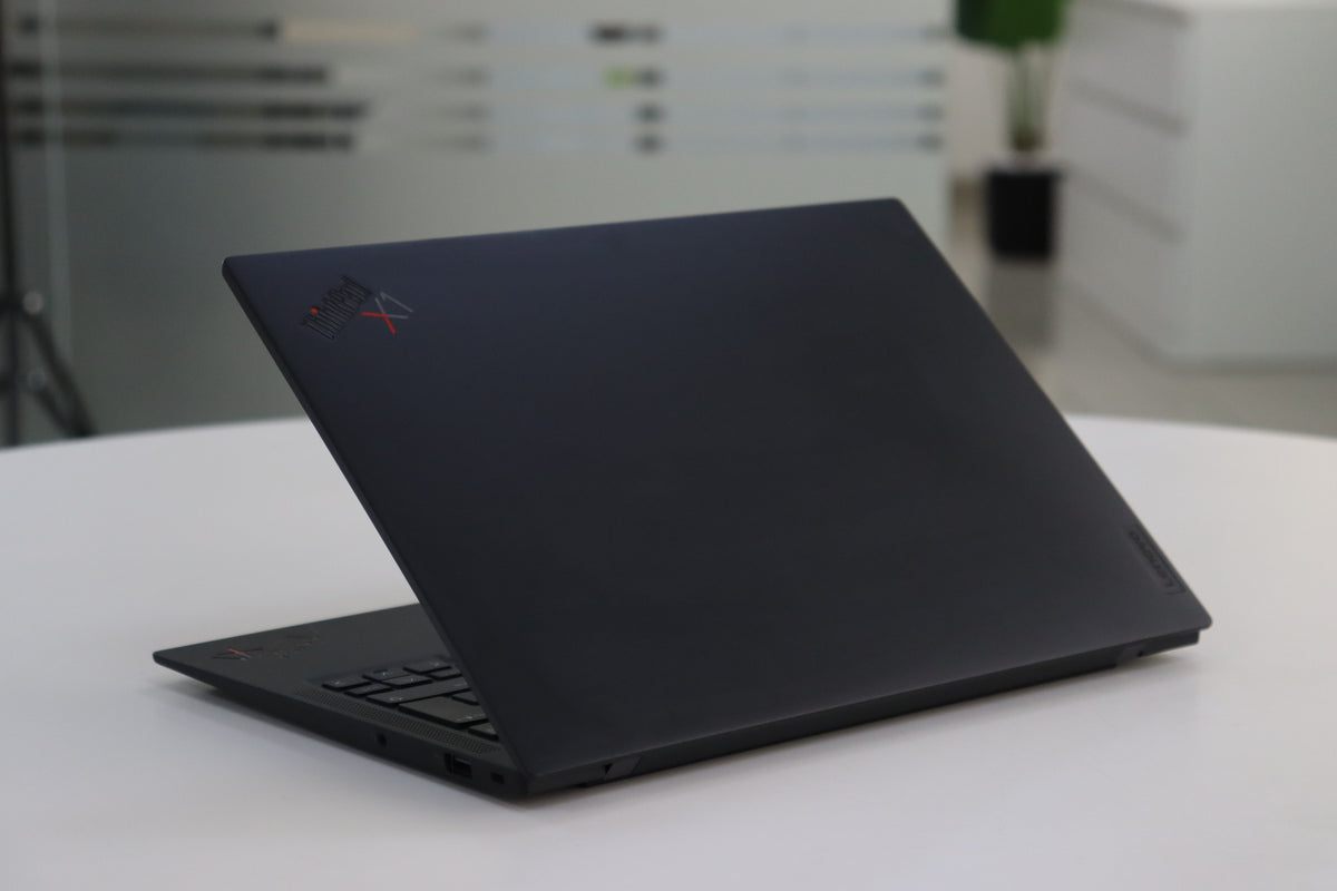 LENOVO THINKPAD X1 CARBON GEN 10: 12th Gen i7, 16 GB RAM, 512 GB SSD, SN:27782