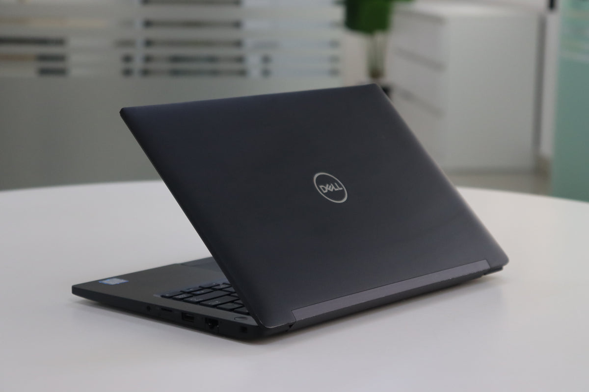 LATITUDE 7390 104952931177 image_6