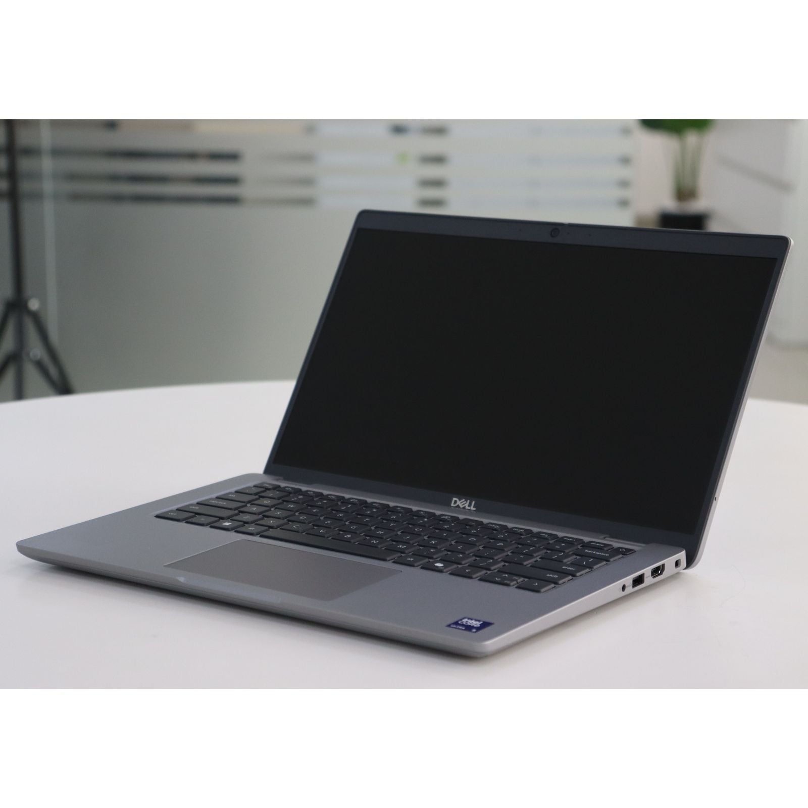 Dell LATITUDE 5450: Ultra 5, 16GB RAM, 256GB SSD, SN:97844