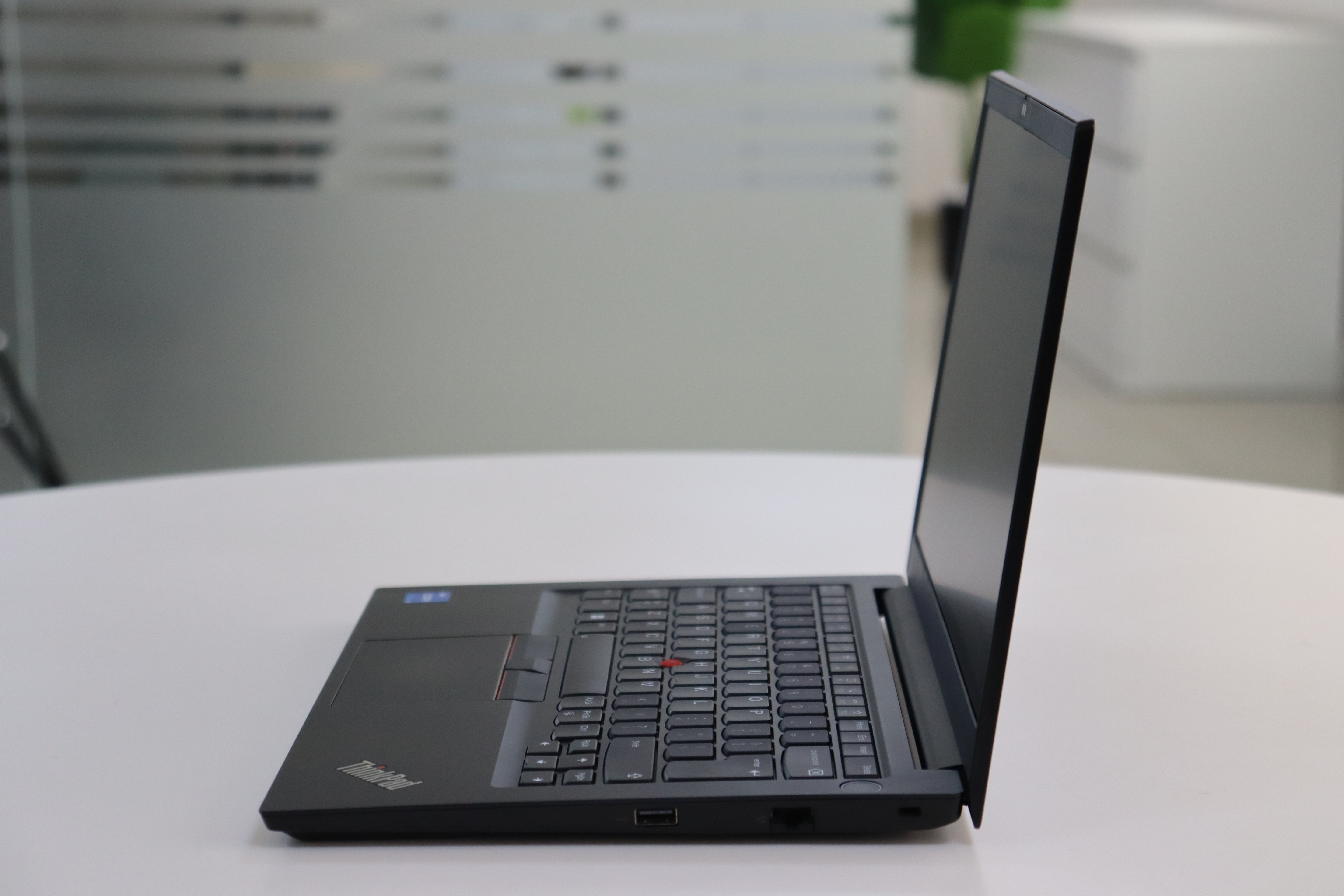 LENOVO THINKPAD E14 GEN 4 SN:01472 photo 3