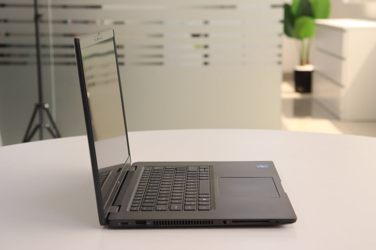 DELL LATITUDE 7520 laptop photo 4