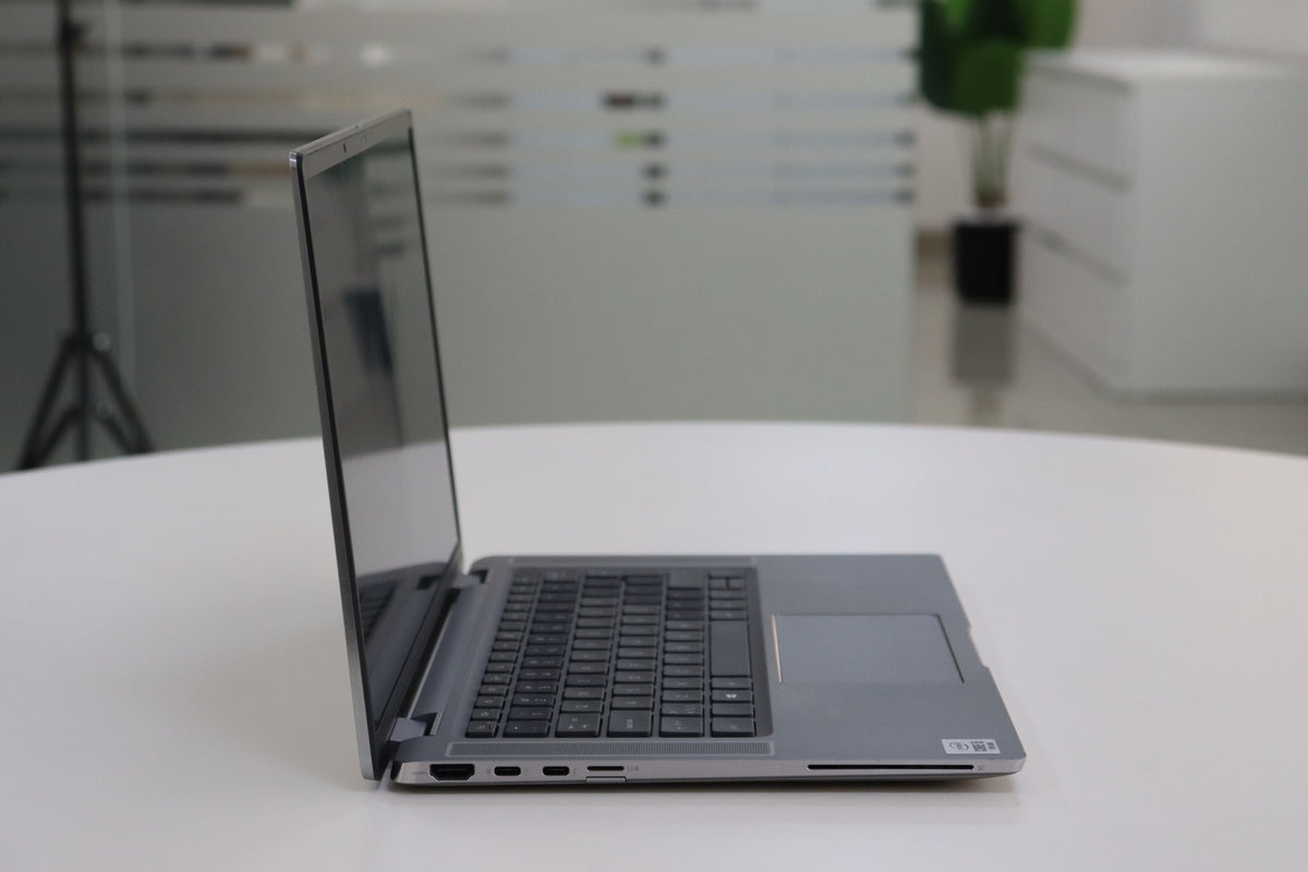 Dell Latitude 9510 - keyboard view