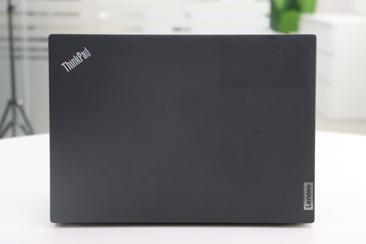 Lenovo ThinkPad X13 Gen 3 - ports view