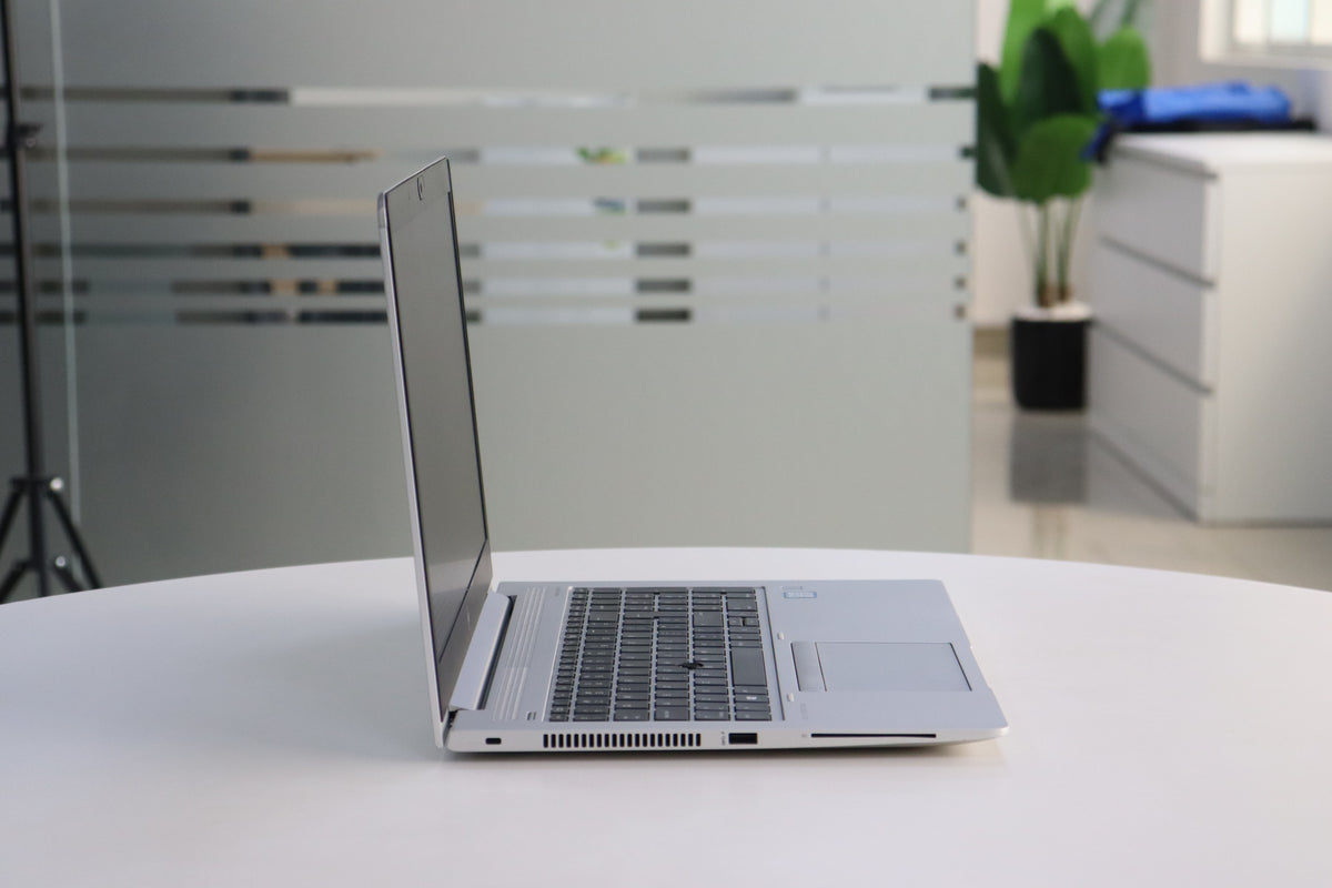 HP ELITEBOOK 850 G6 SN:01380 left side view