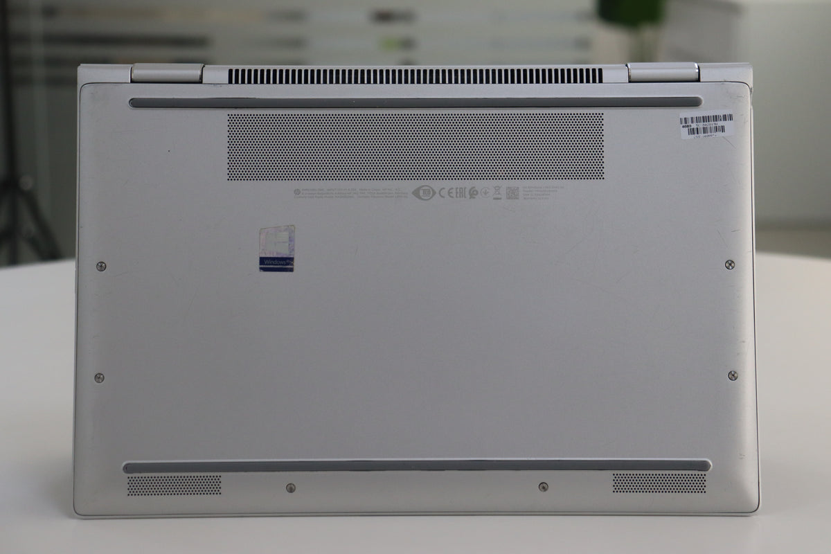 HP EliteBook x360 1040 G6 - bottom view