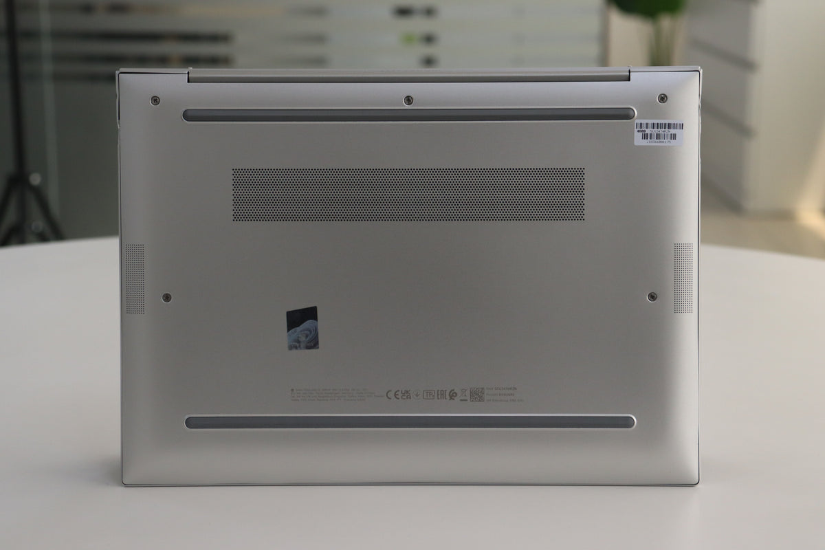 HP EliteBook 830 G10 SN:01175 product photo 7