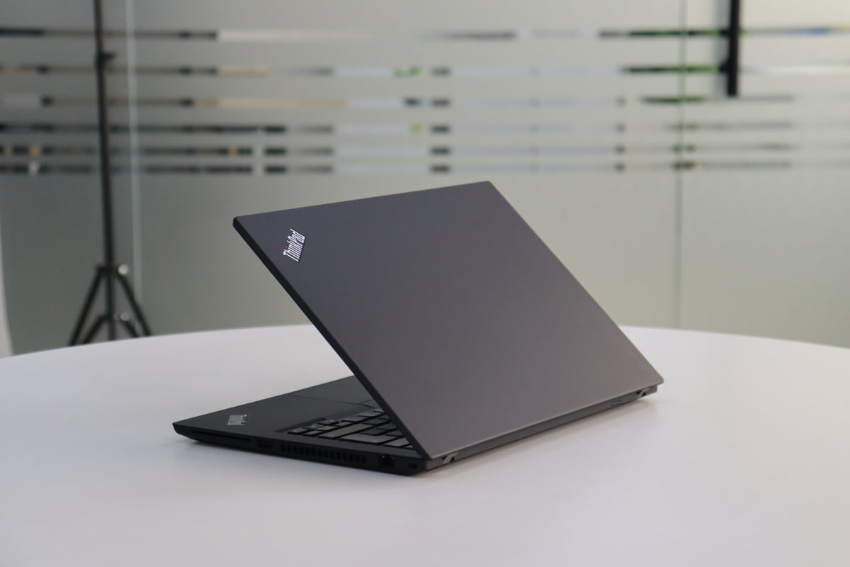 LENOVO THINKPAD T14 GEN 1 SN:00371 rear right angle