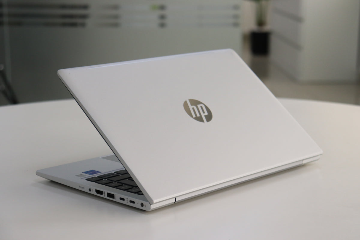 HP PROBOOK 440 G10: 13 Gen i3, 8 GB RAM, 128 GB SSD, SN:01537