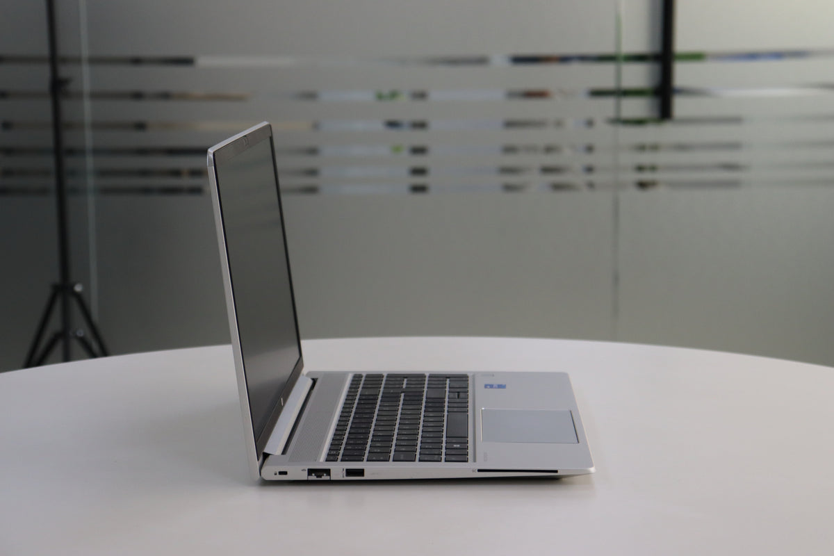 HP PROBOOK 650 G8 NOTEBOOK SN:00136 left side view