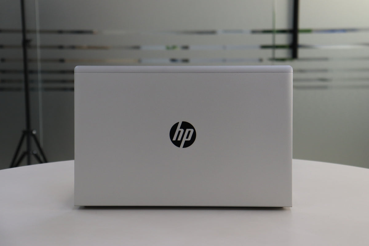 HP PROBOOK 650 G8 NOTEBOOK SN:00136 rear view
