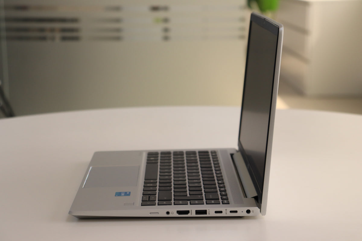 HP PROBOOK 440 G10 16GB laptop photo 3