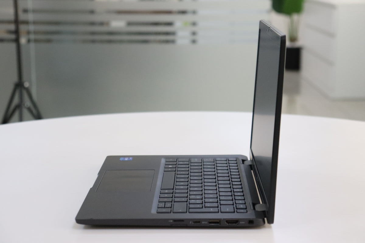 Dell Latitude 7420 SN:00601 product photo 3