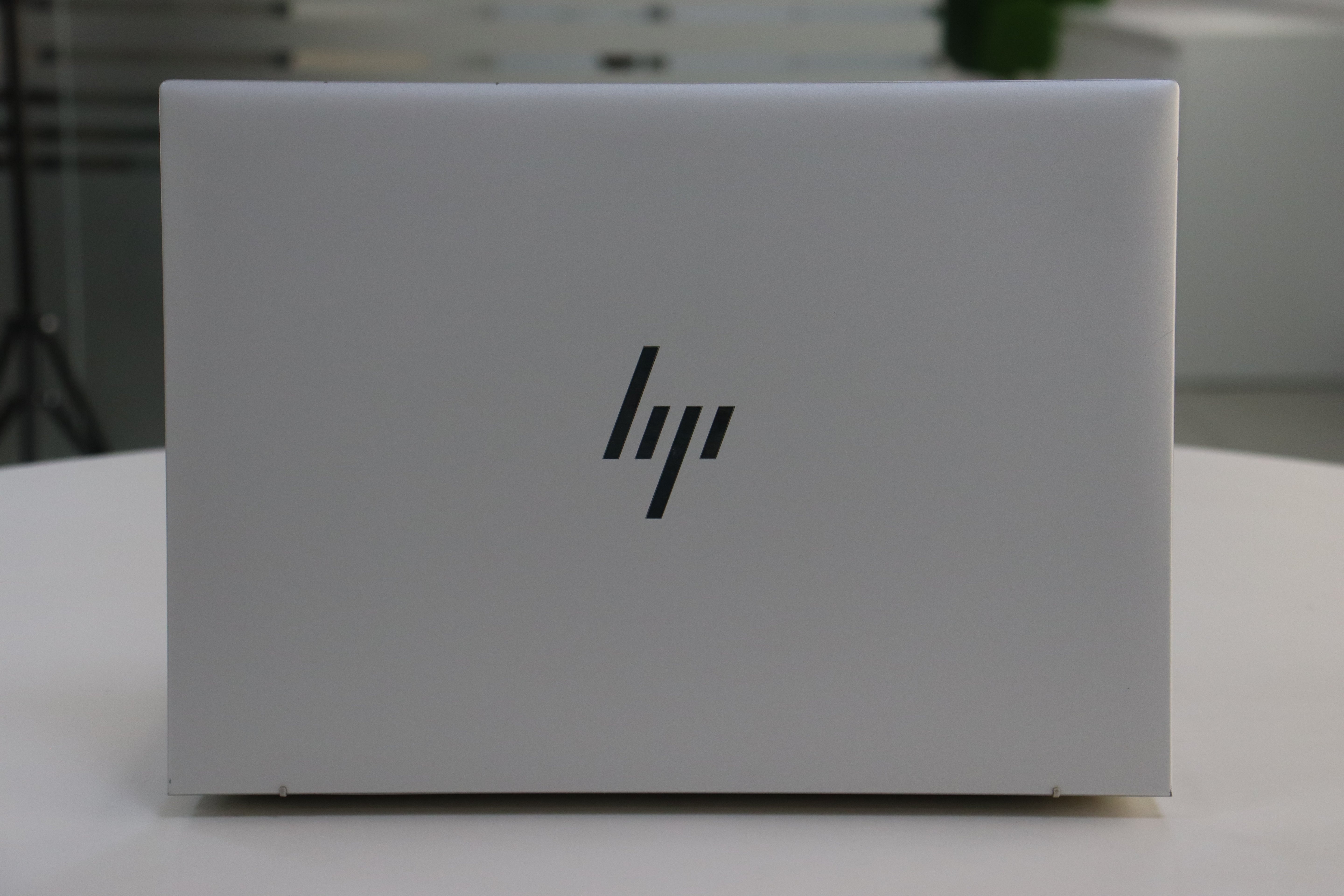 HP ELITEBOOK 840 G10: 13th Gen i5, 16 GB RAM, 256 GB SSD, SN:00602