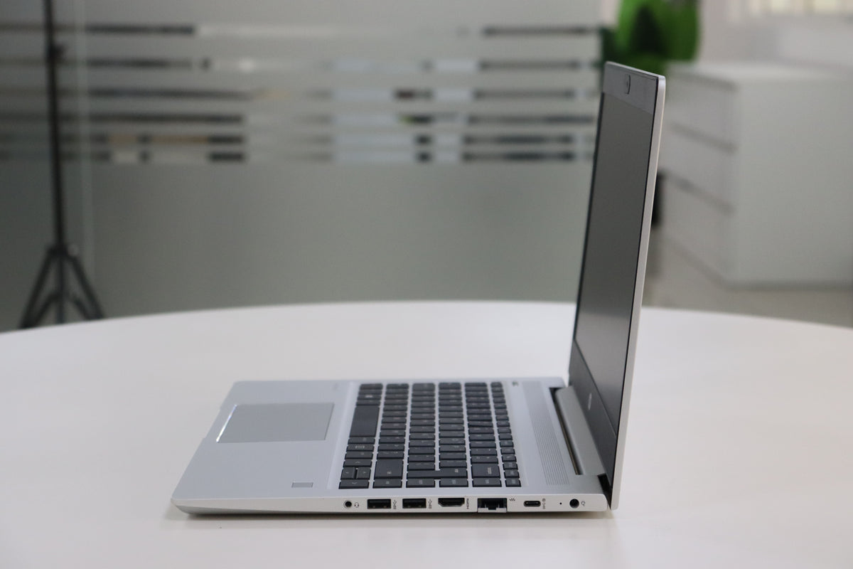 HP ProBook 445 G7 - side view