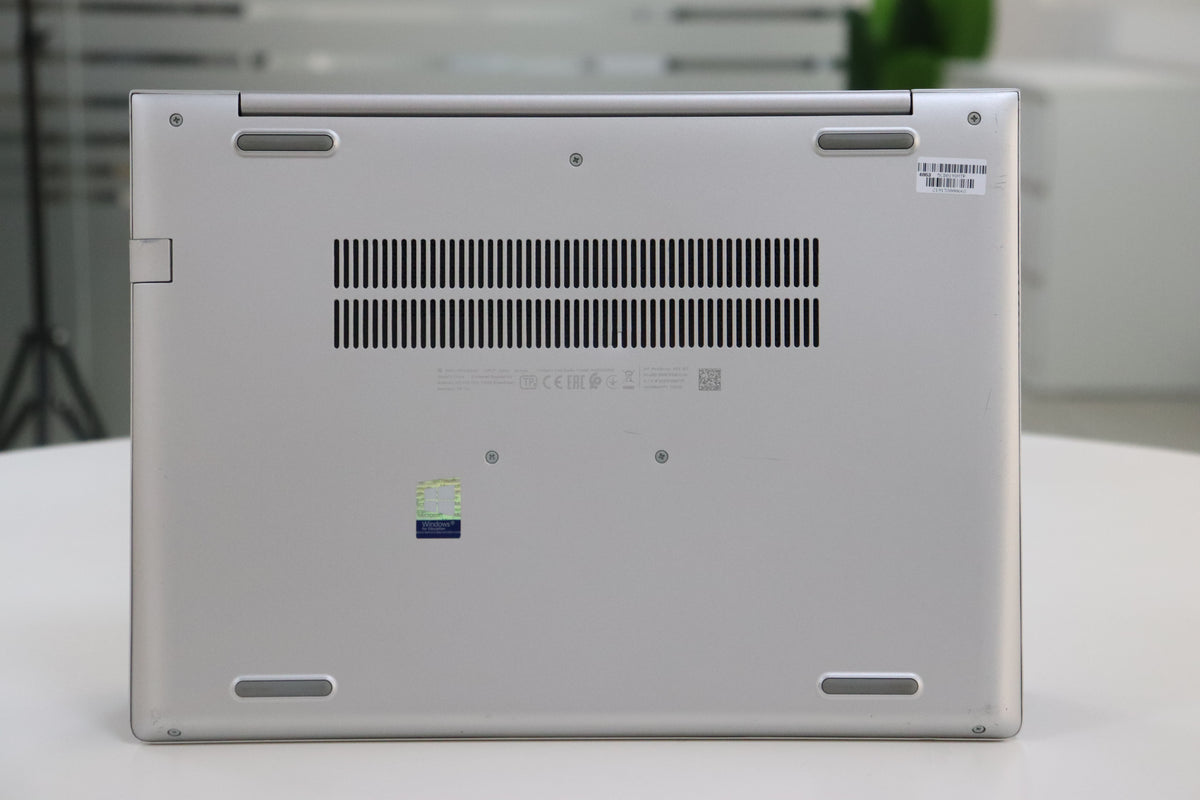 HP ProBook 445 G7 - bottom view