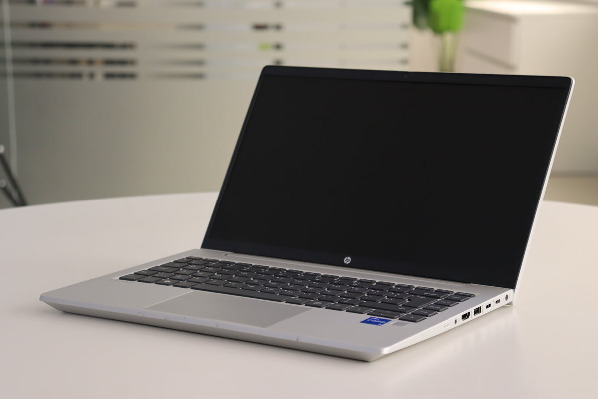 HP PROBOOK 440 G10 laptop photo 2