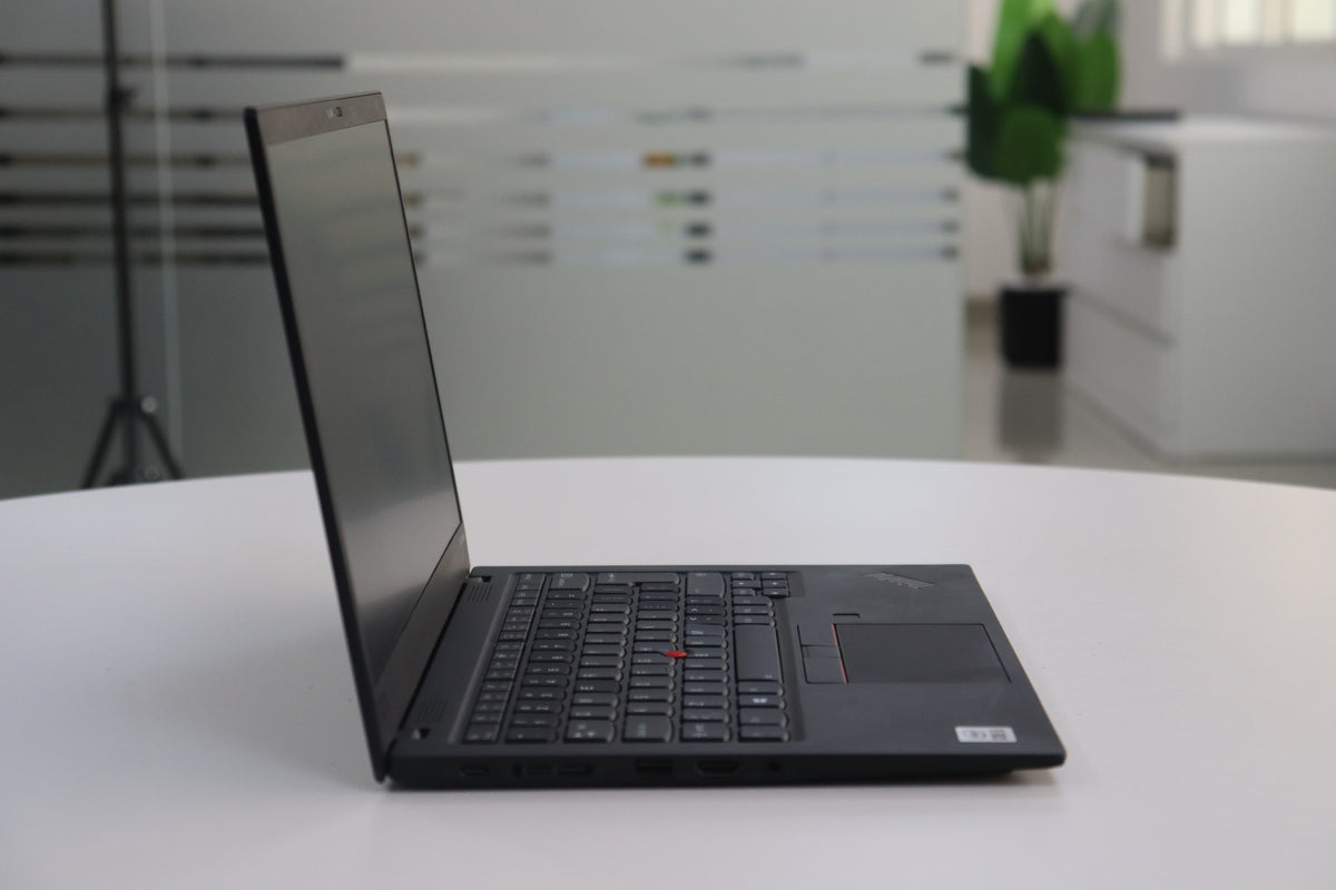 THINKPAD X1 CARBON GEN 8 219138001348 image_4
