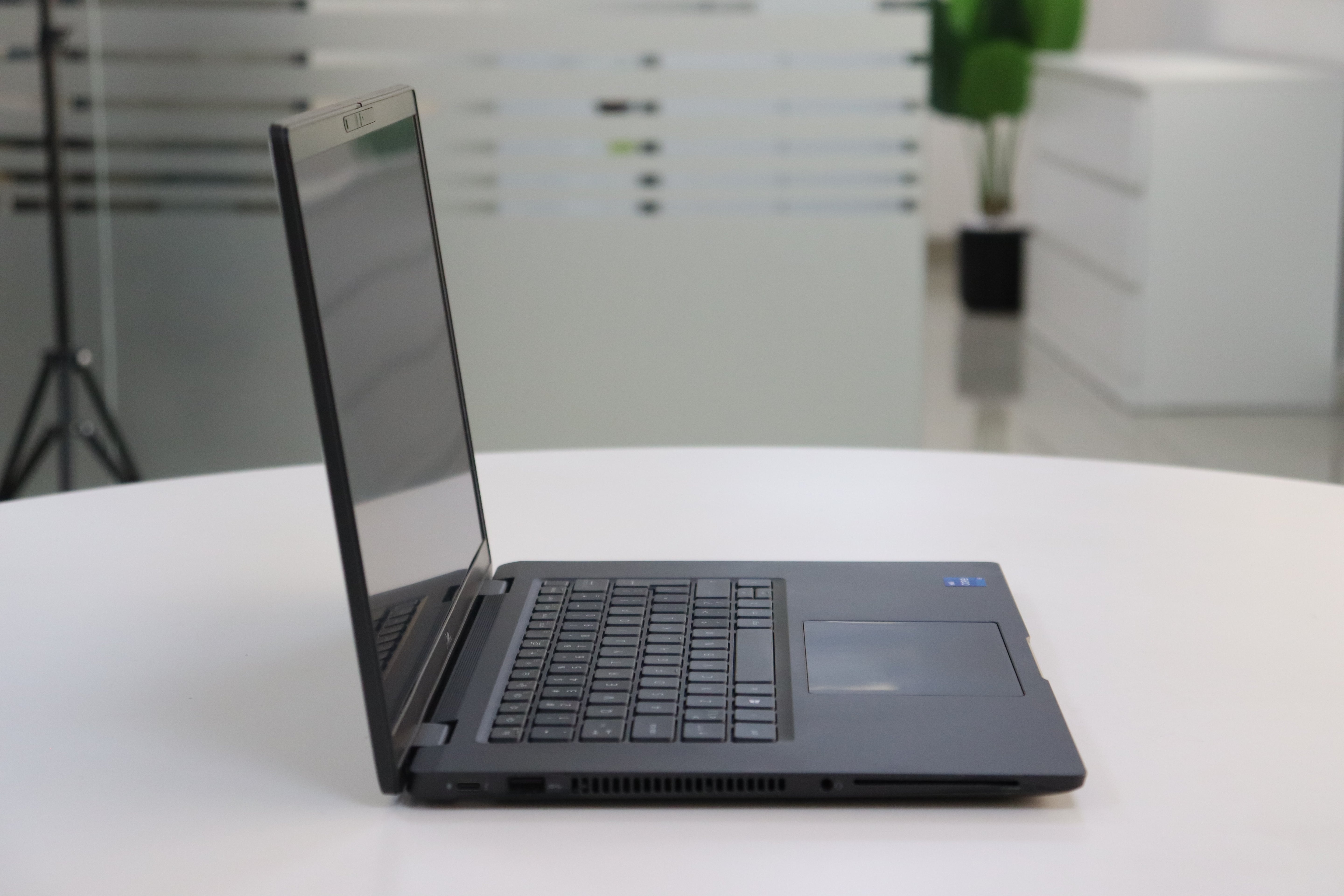 DELL LATITUDE 7520: 11th Gen i5, 16 GB RAM, 256 GB SSD, SN:01368