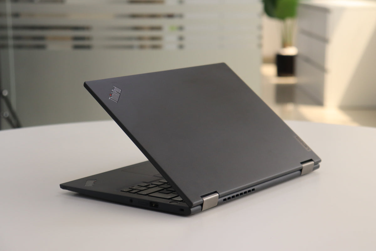 Lenovo ThinkPad X13 Yoga Gen 2 - back view