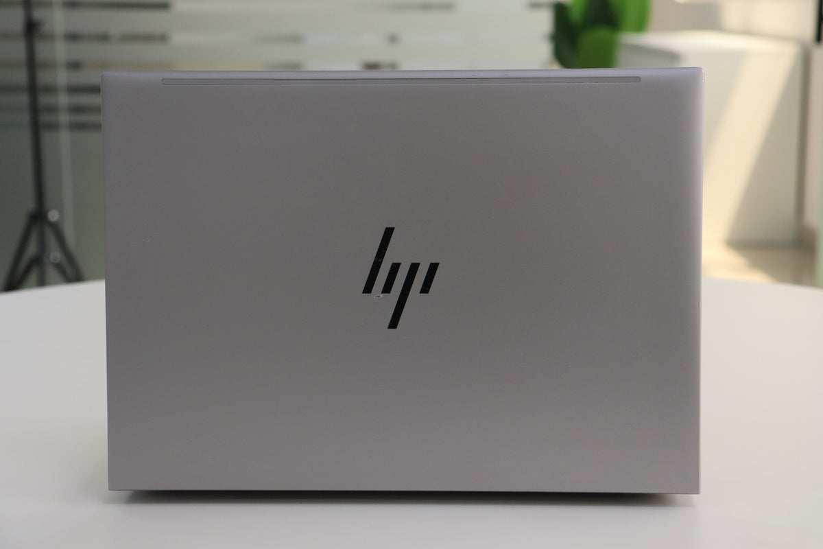 HP ZBook Firefly G10 - ports view
