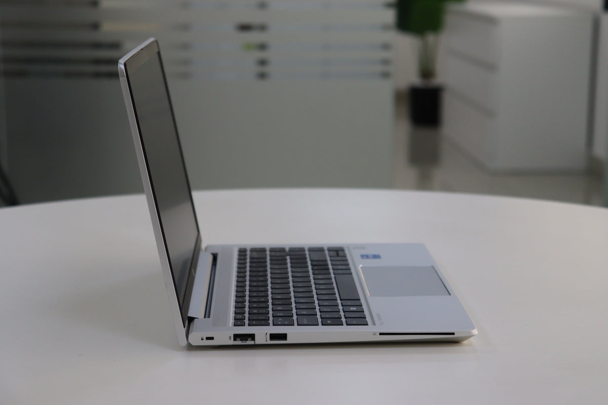 HP ELITEBOOK 640 G10 SN:01400 - product photo 4